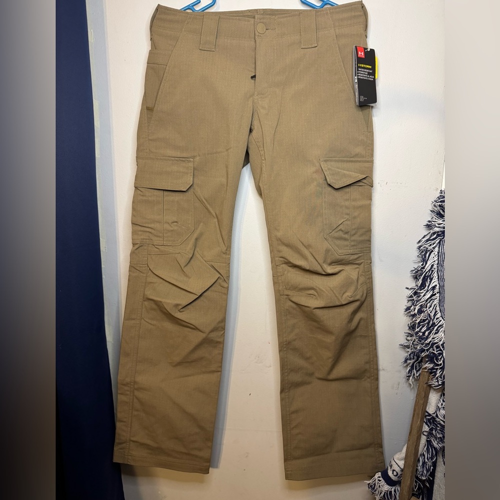 NWT Under Armour Women's Cargo Pants